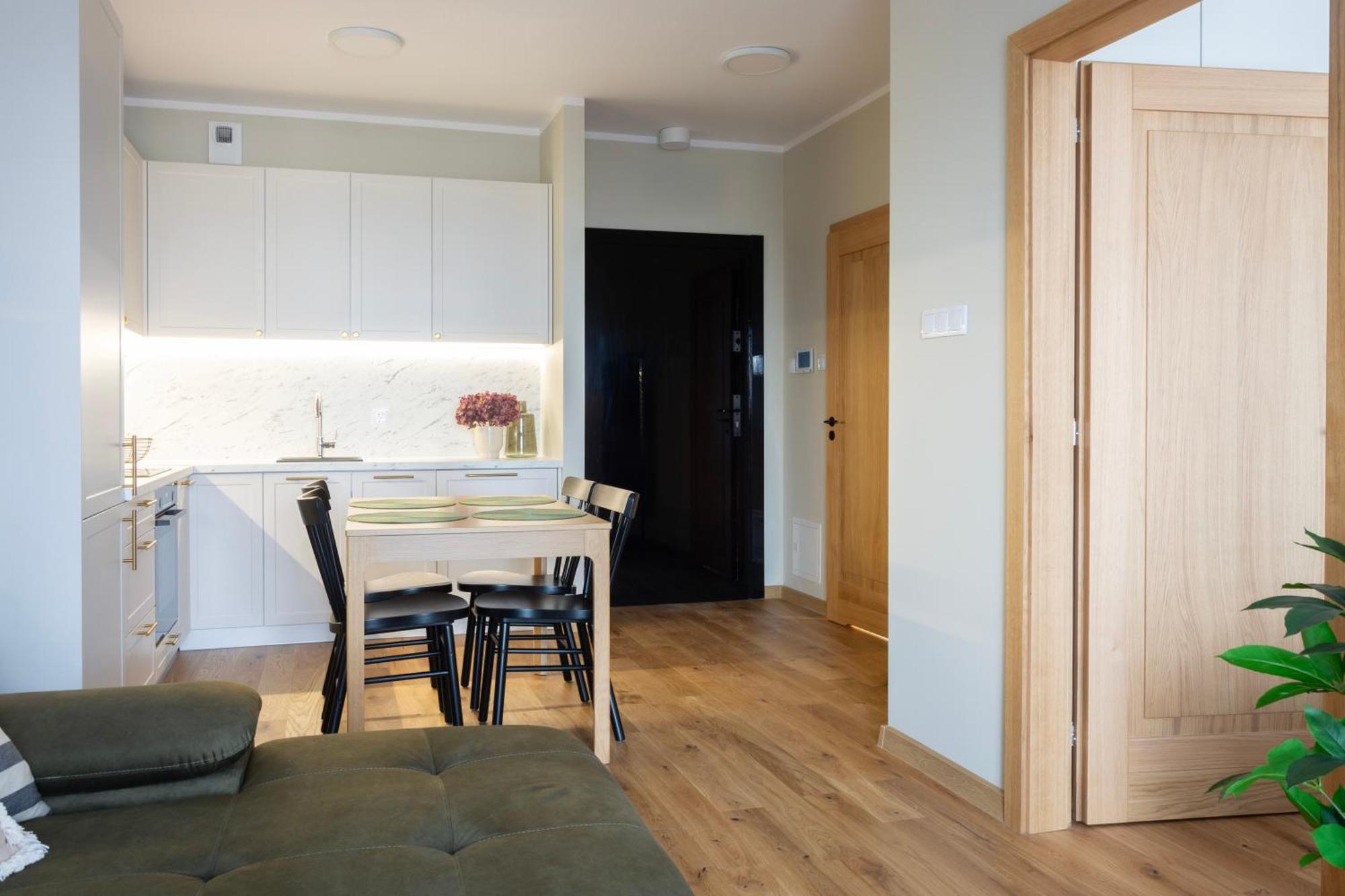 Apartament 018 Tuz Przy Plazy Z Tarasem I Parkingiem Perlowa Przystan Sianozety Ngoại thất bức ảnh